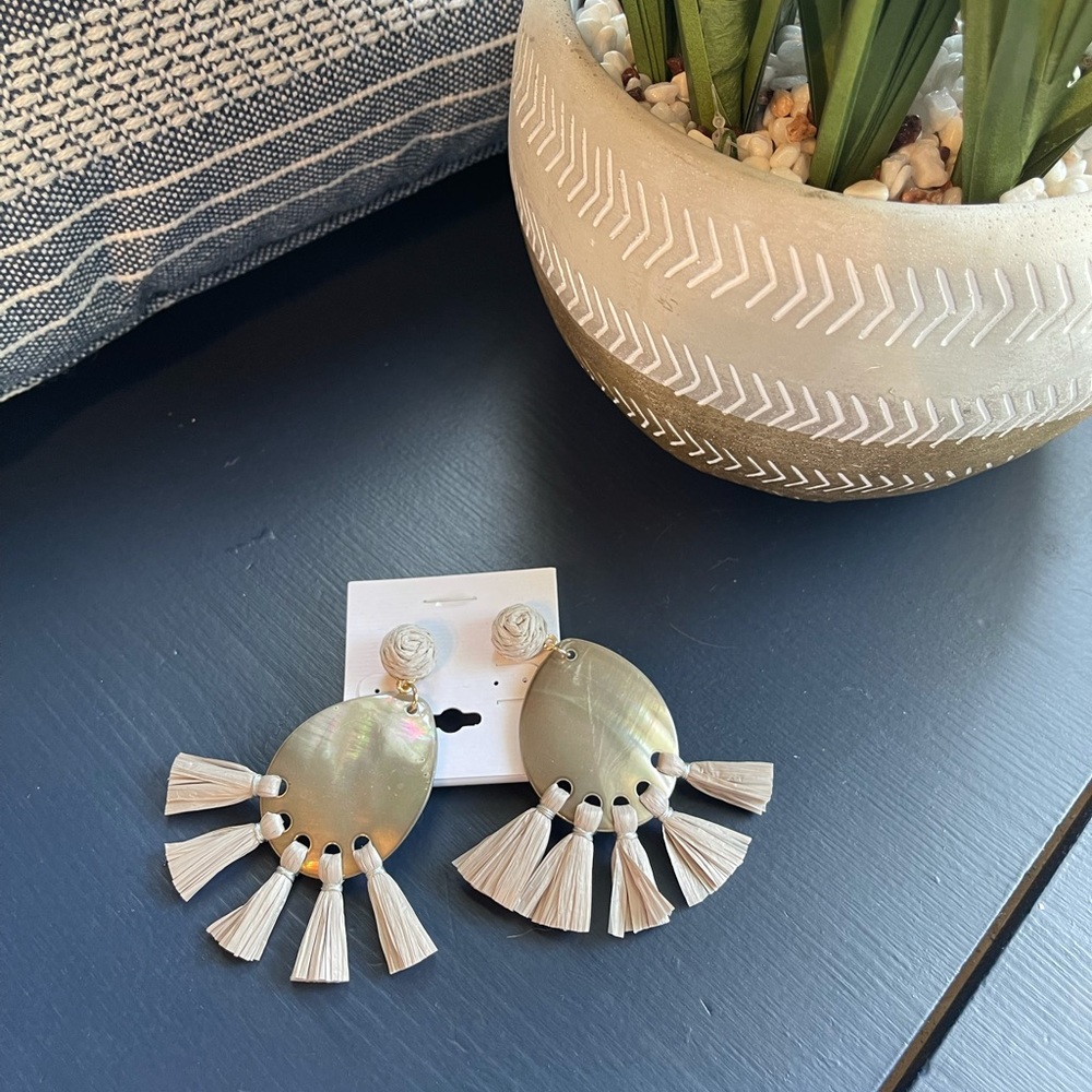 Fornash Matilda Gray Raffia Earrings NEW